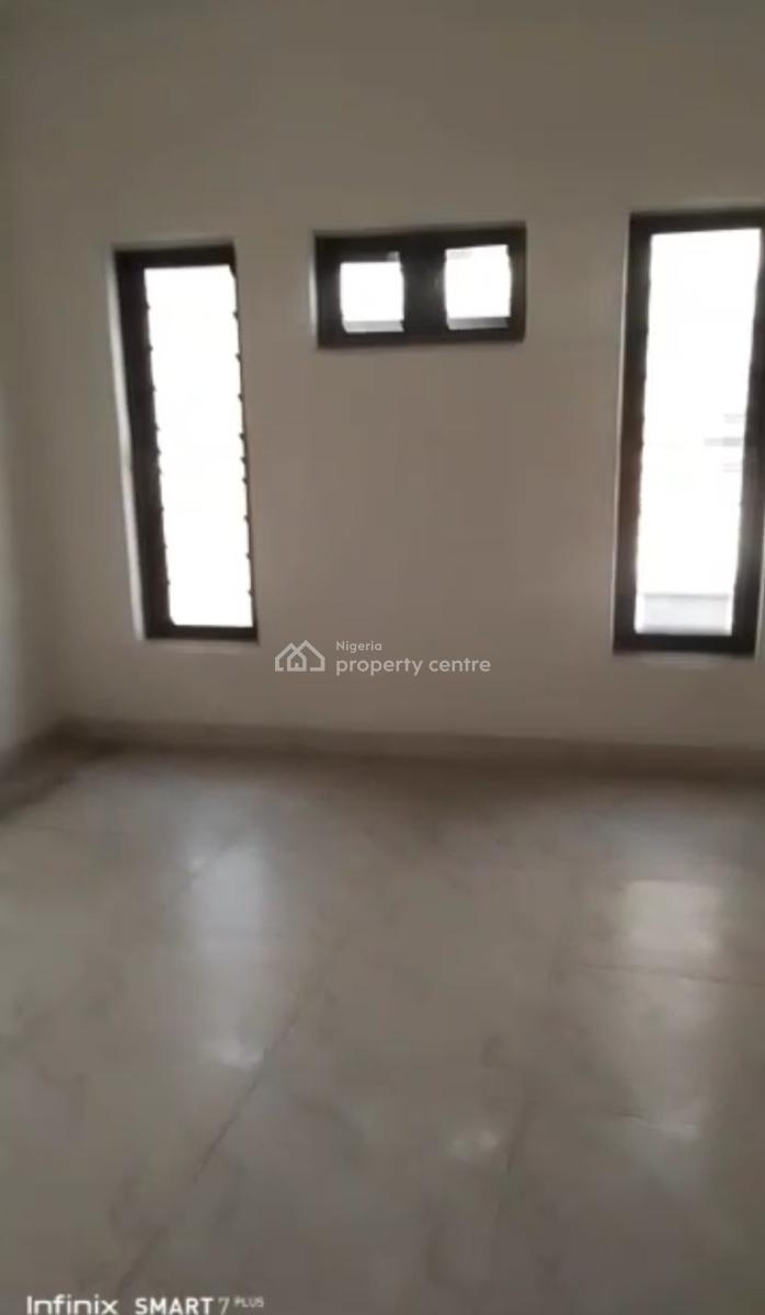 Serviced Spacious 3 Bedroom Terraced Duplex, Orchid Road, Lekki, Lagos, Terraced Duplex for Rent