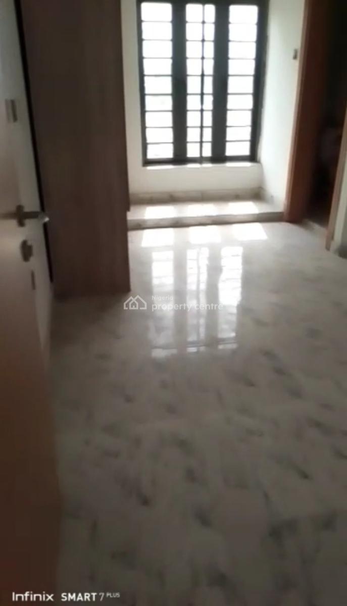 Serviced Spacious 3 Bedroom Terraced Duplex, Orchid Road, Lekki, Lagos, Terraced Duplex for Rent