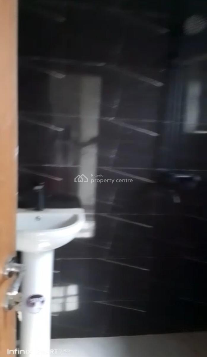 Serviced Spacious 3 Bedroom Terraced Duplex, Orchid Road, Lekki, Lagos, Terraced Duplex for Rent