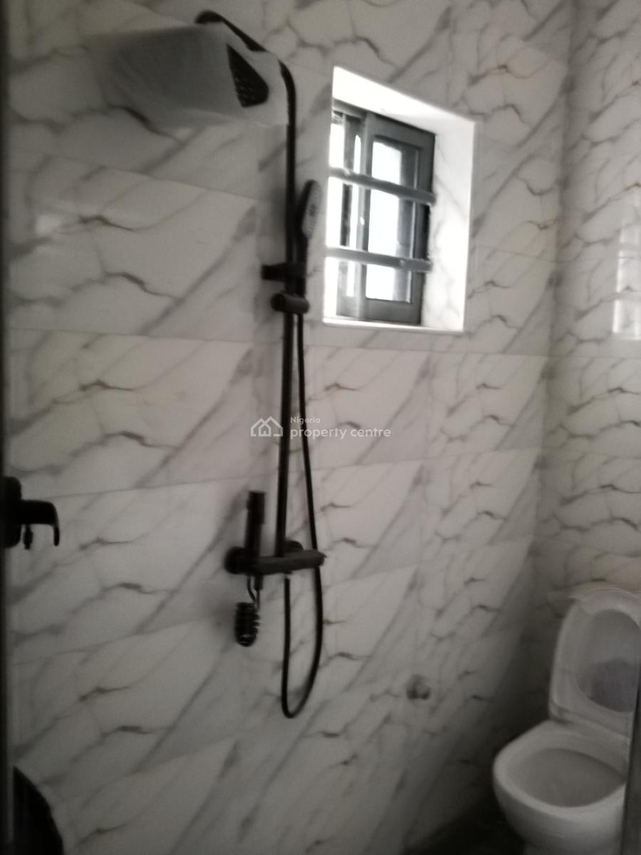 Luxury Newly Built 2 Bedroom, Canoe Axis Kudirat Way, Oke Afa, Isolo, Lagos, Flat / Apartment for Rent
