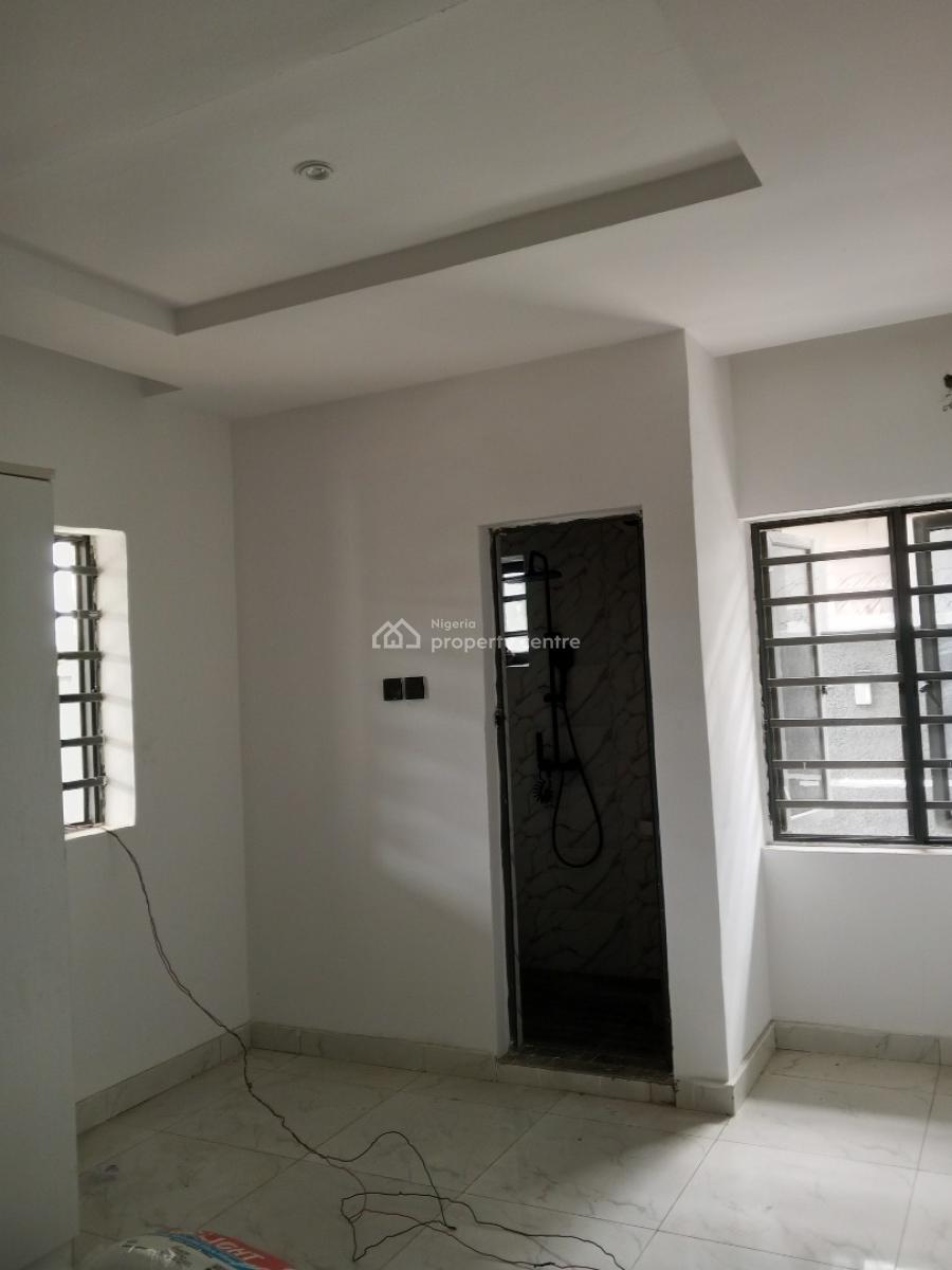 Luxury Newly Built 2 Bedroom, Canoe Axis Kudirat Way, Oke Afa, Isolo, Lagos, Flat / Apartment for Rent