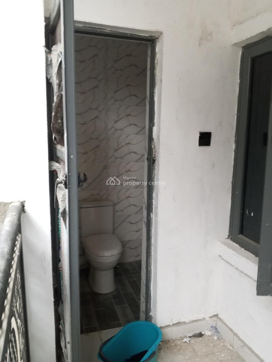 Luxury Newly Built 2 Bedroom, Canoe Axis Kudirat Way, Oke Afa, Isolo, Lagos, Flat / Apartment for Rent