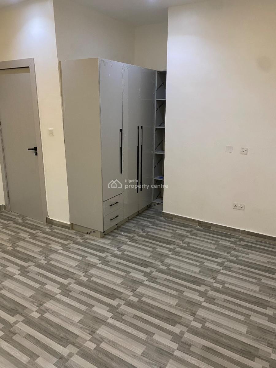 Luxury 2-bedroom Apartment + Bq, Lekki Phase 1, Lekki, Lagos, Flat / Apartment for Sale