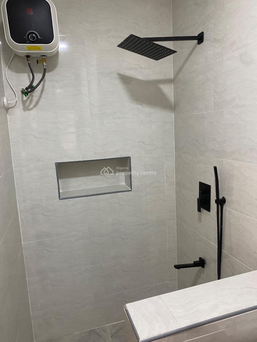 Luxury 2-bedroom Apartment + Bq, Lekki Phase 1, Lekki, Lagos, Flat / Apartment for Sale