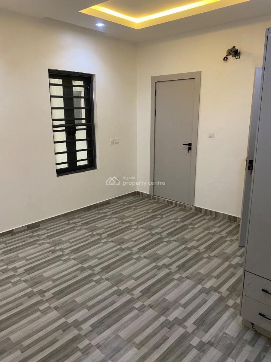 Luxury 2-bedroom Apartment + Bq, Lekki Phase 1, Lekki, Lagos, Flat / Apartment for Sale