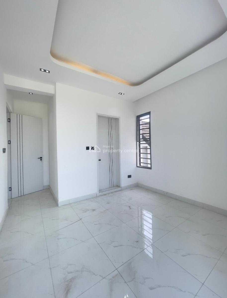 Own This Stylish 2 Bedroom Apartment -- Live Smart, Earn Steady, Ikate, Lekki, Lagos, Flat / Apartment for Sale