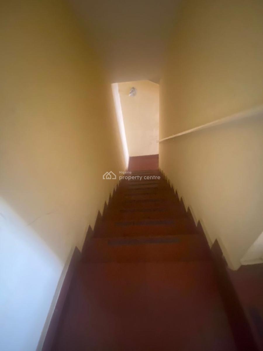 Serviced 3 Bedroom Flat with Bq, Lekki Phase 1, Lekki, Lagos, Flat / Apartment for Rent