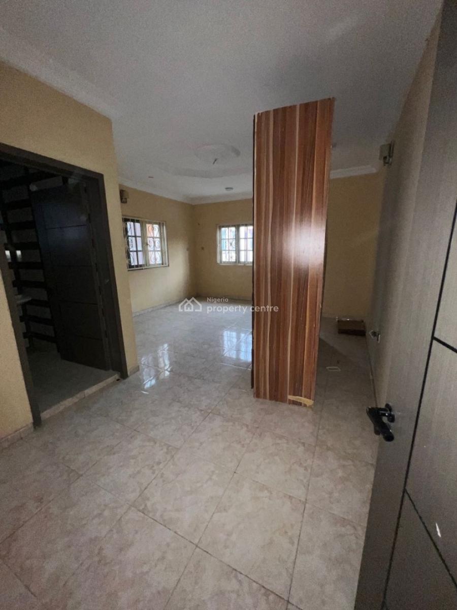 Spacious Self Contain Available, Itedo, Lekki Phase 1, Lekki, Lagos, Self Contain (single Rooms) for Rent