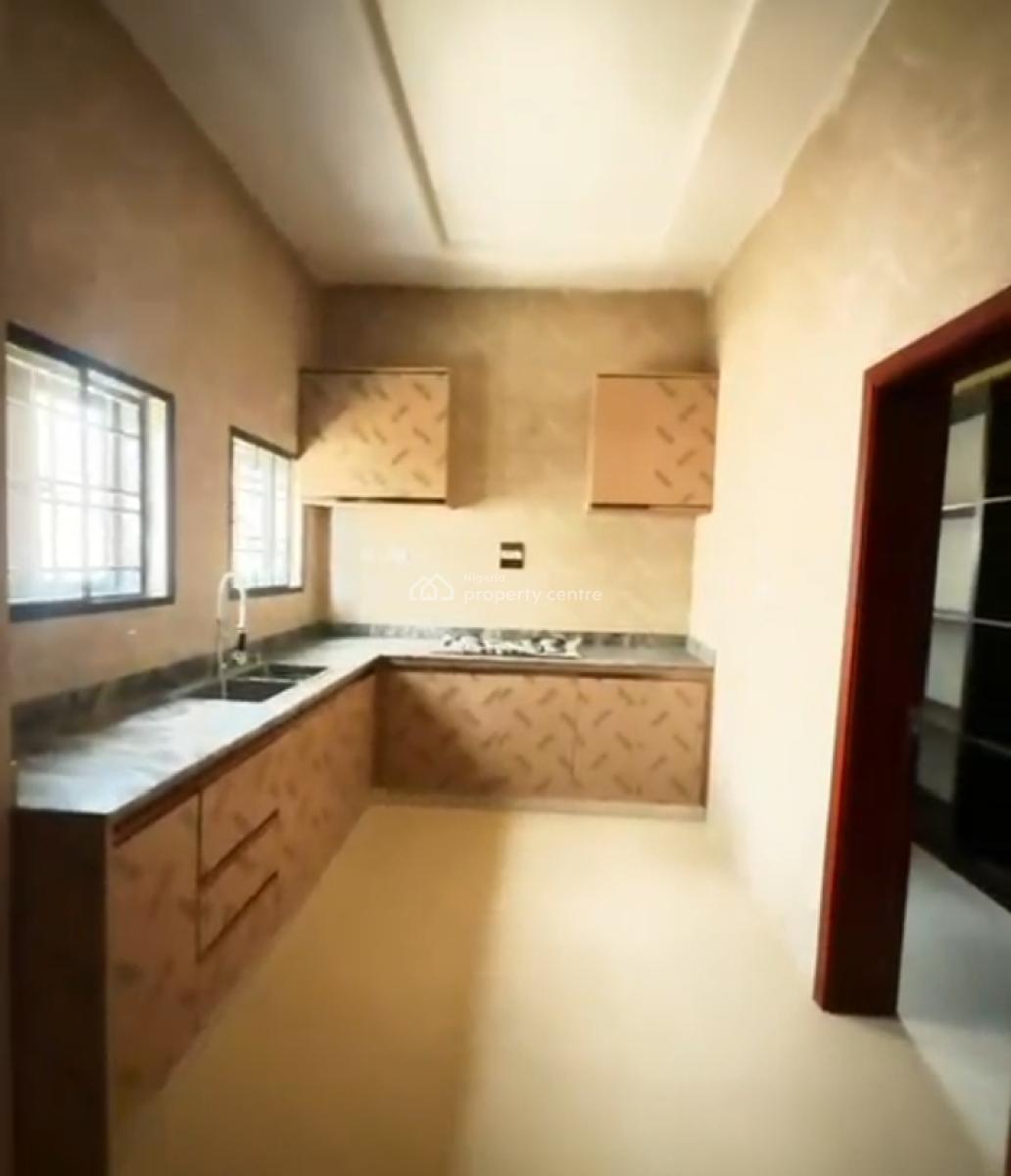 Newly Built Well Finished 4 Bedroom Semi Detached Duplex, Guzape District, Abuja, Semi-detached Duplex for Rent