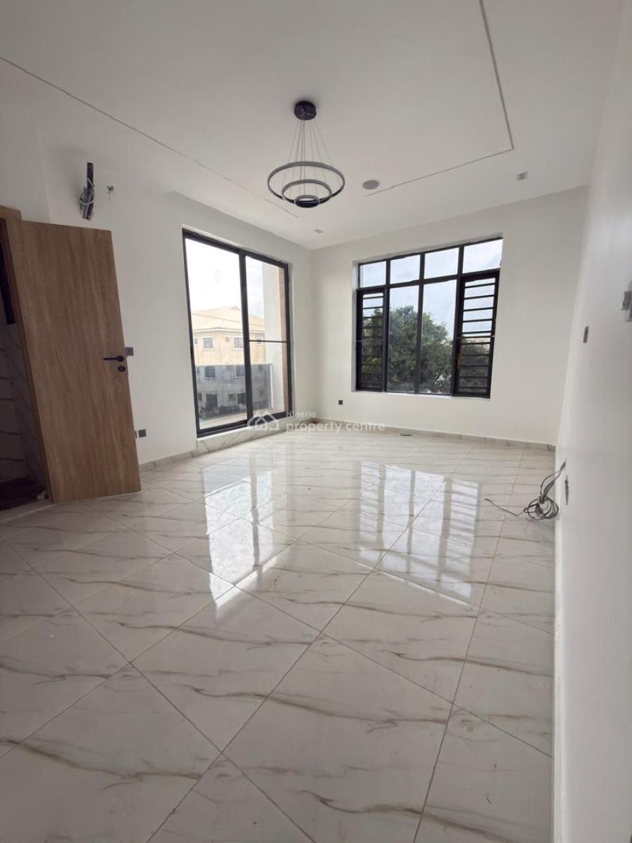 1 Bedroom Apartment + Pool, New Road, Lekki, Lagos, Flat / Apartment for Sale