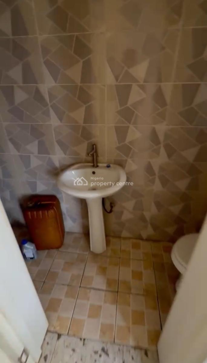 Self Contain Apartment, Gra, Abijo, Lekki, Lagos, Self Contain (single Rooms) for Rent