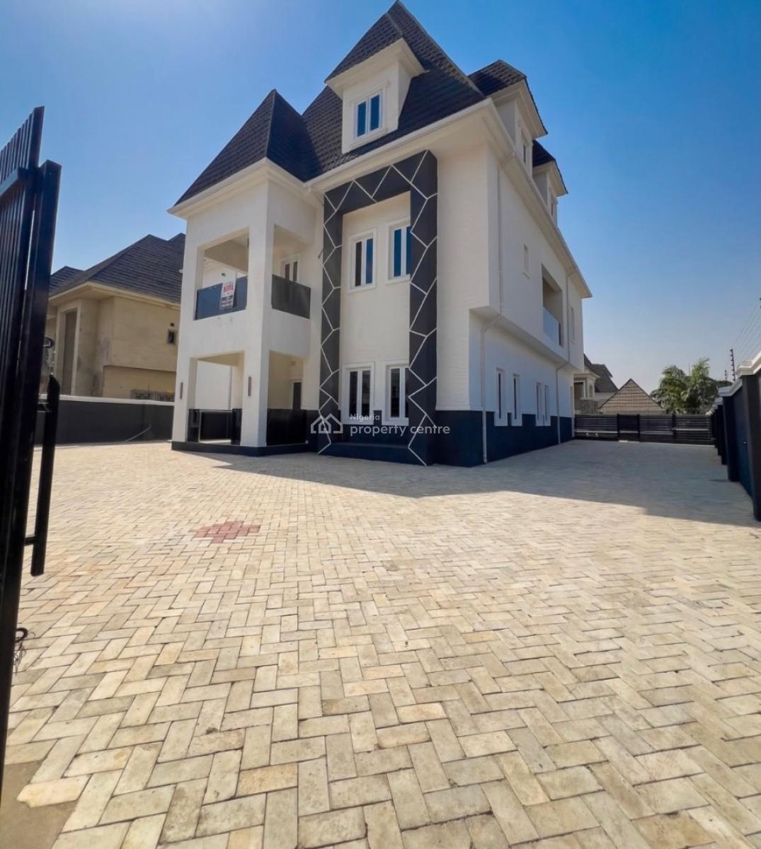 Distress 7 Bedroom Mansion, Efab Metropolis Estate, Karsana, Abuja, Detached Duplex for Sale