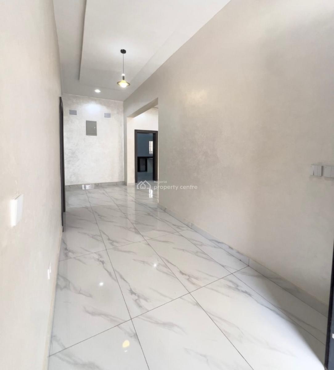 Distress 7 Bedroom Mansion, Efab Metropolis Estate, Karsana, Abuja, Detached Duplex for Sale