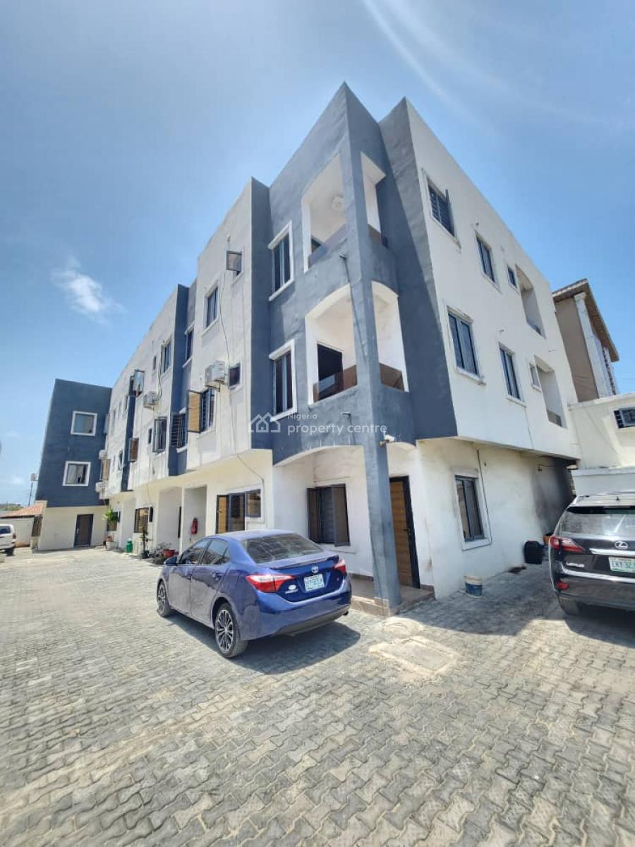 3 Bedroom Apartment.  ( Upstairs), Ikate, Lekki, Lagos, Flat / Apartment for Rent