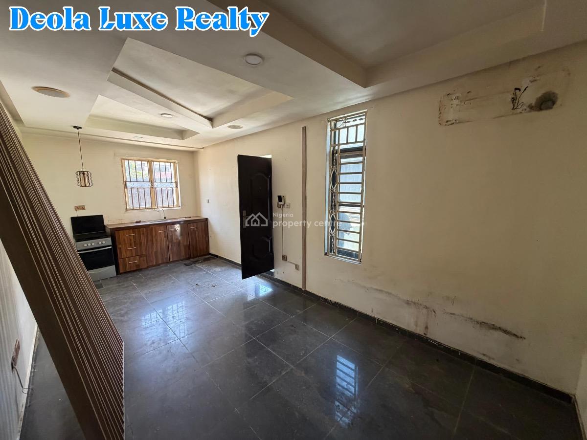 a Nice and Clean Fully Serviced Studio Apartment, Off Admiralty Way, Lekki Phase 1, Lekki, Lagos, Self Contain (single Rooms) for Rent