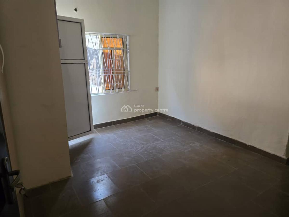 Spacious 3-bedroom Flat in a Clean & Serene Environment, Oyebanjo Solarin Elebiju, Alapere, Ketu, Lagos, Flat / Apartment for Rent