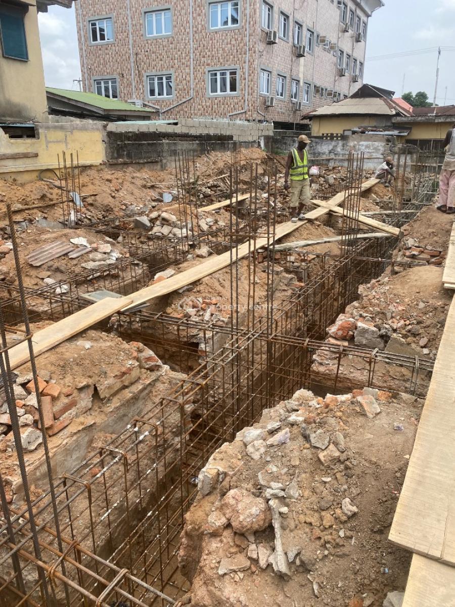 Luxury One and Two Bedroom Lease, Sabo Yaba, Yaba, Lagos, House for Sale