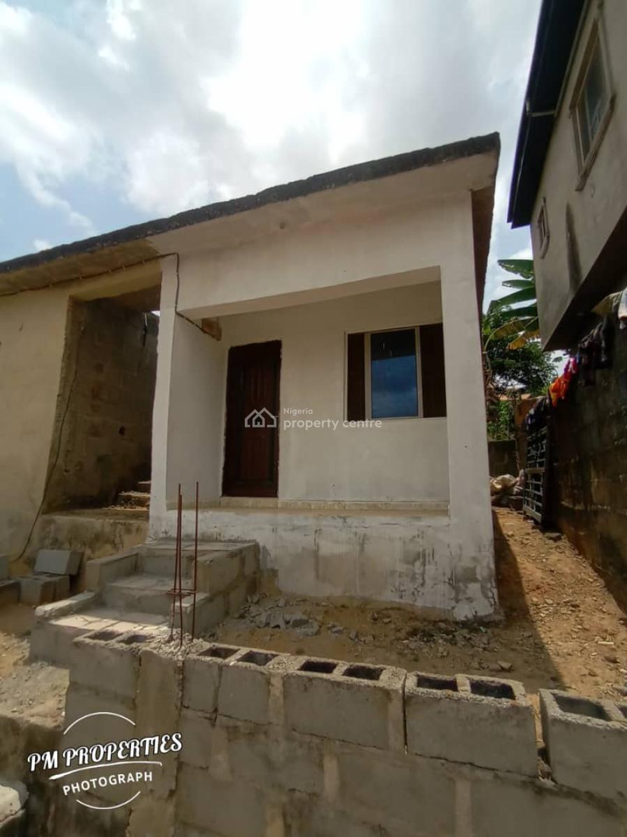 Room Self Contained at Makogi Magboro, Makogi, Magboro, Ogun, Self Contain (single Rooms) for Rent