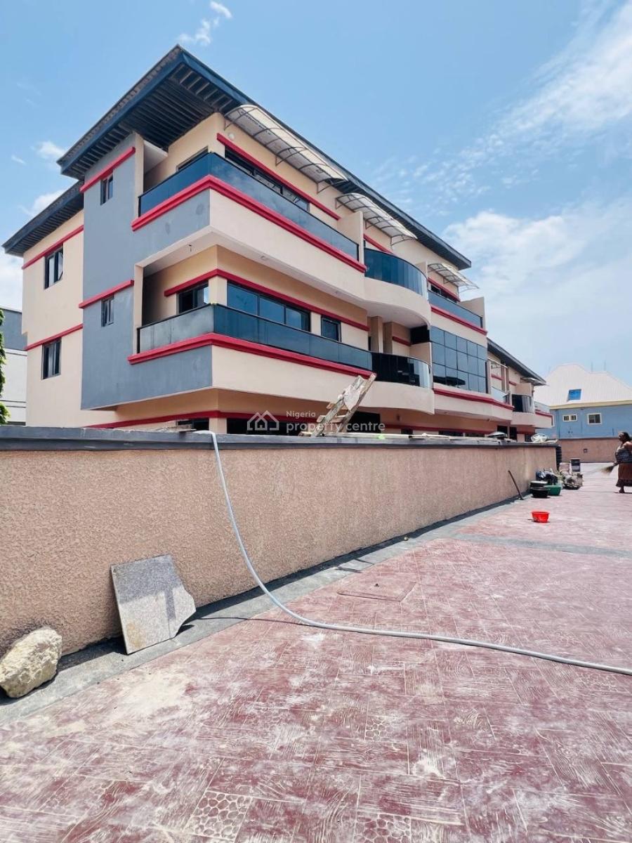 3bedroom Terrace +bq, Ologolo, Lekki, Lagos, Terraced Duplex for Rent