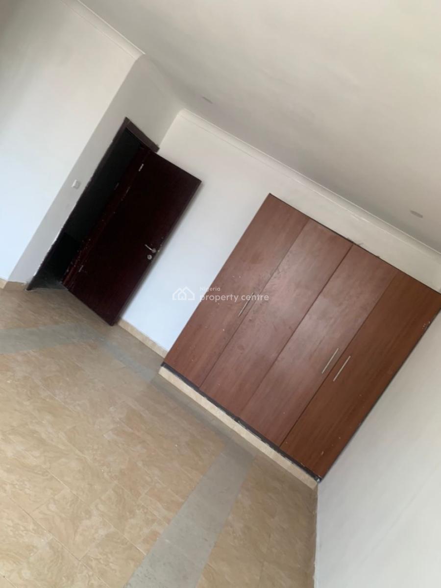 Self Serviced 5 Bedroom Semi Detached Duplex with a Bq, Lekki Phase 1 Off Admiralty Way., Lekki Phase 1, Lekki, Lagos, Semi-detached Duplex for Rent