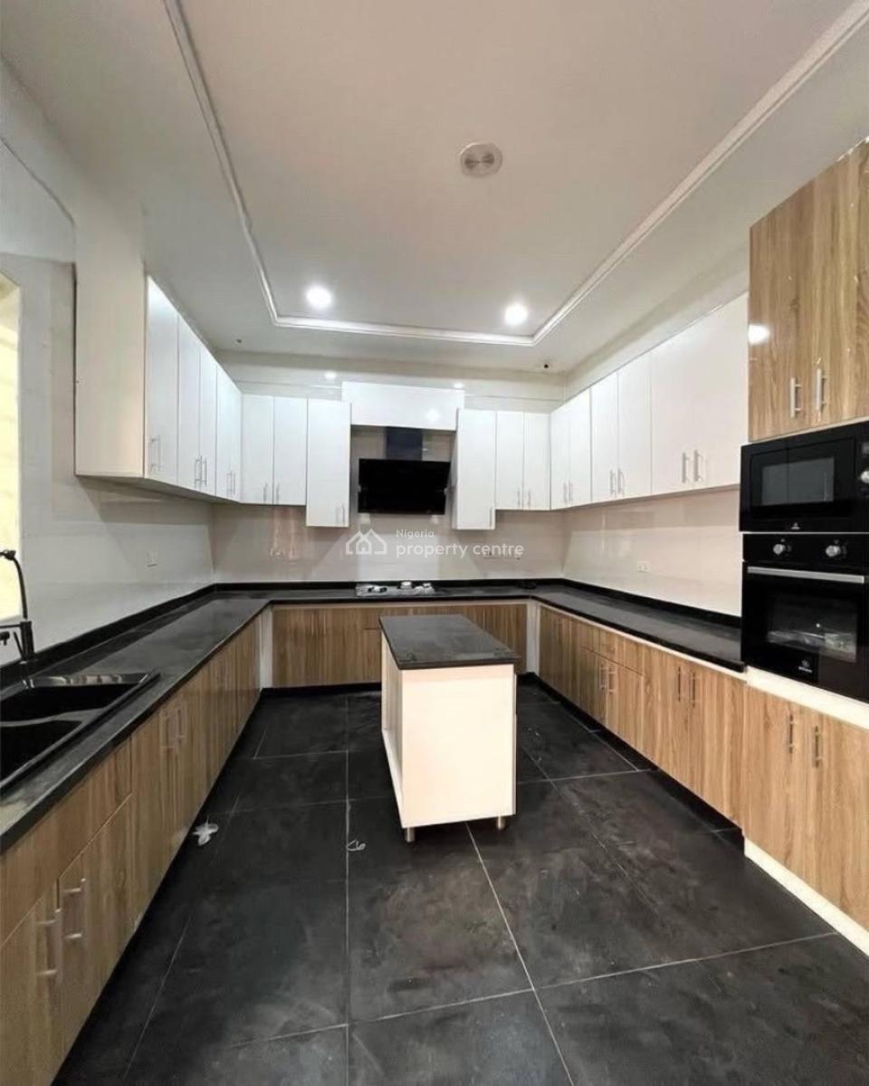 Spacious 5bedroom Fully Detached +2bqs, Orchid Lekki Lagos - Before The Round About ., Lekki, Lagos, Detached Duplex for Rent