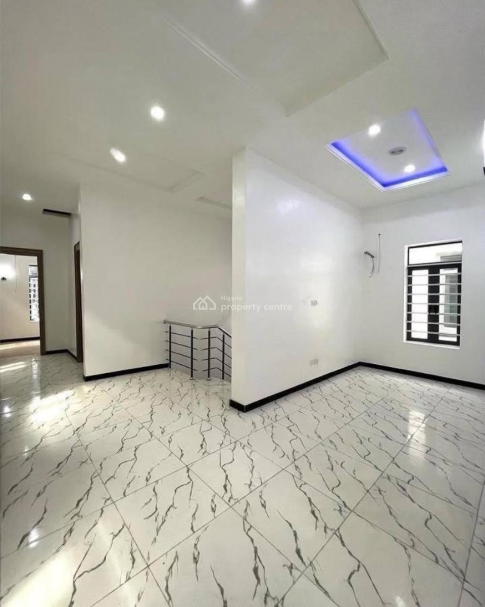 Spacious 5bedroom Fully Detached +2bqs, Orchid Lekki Lagos - Before The Round About ., Lekki, Lagos, Detached Duplex for Rent