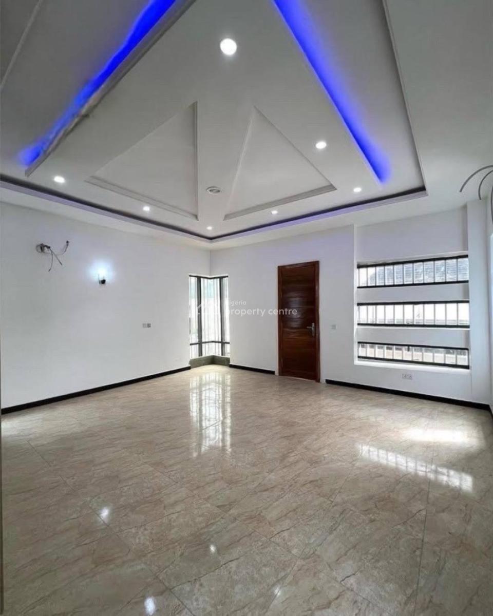 Spacious 5bedroom Fully Detached +2bqs, Orchid Lekki Lagos - Before The Round About ., Lekki, Lagos, Detached Duplex for Rent