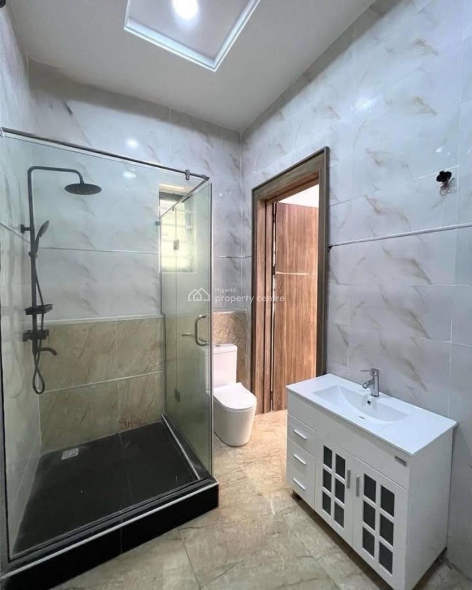 Spacious 5bedroom Fully Detached +2bqs, Orchid Lekki Lagos - Before The Round About ., Lekki, Lagos, Detached Duplex for Rent