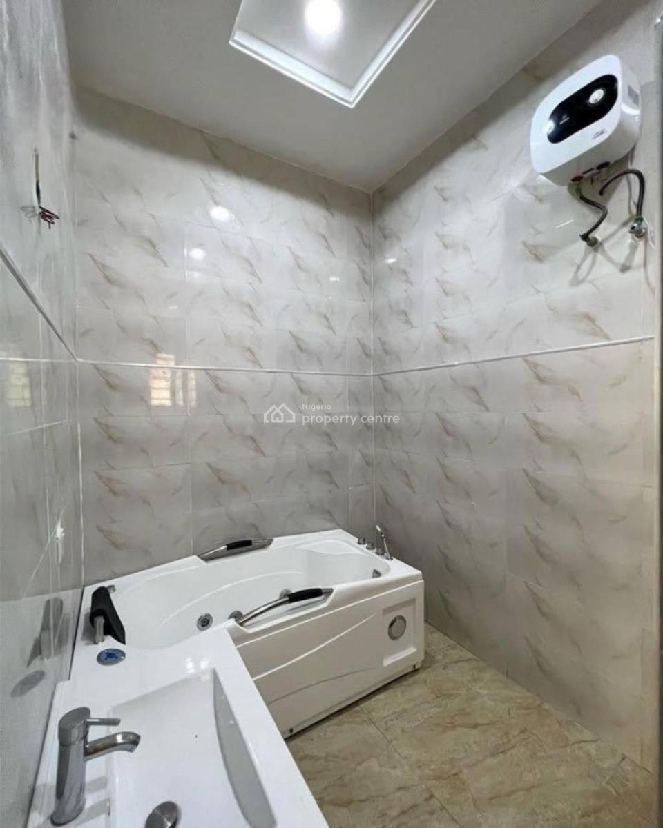 Spacious 5bedroom Fully Detached +2bqs, Orchid Lekki Lagos - Before The Round About ., Lekki, Lagos, Detached Duplex for Rent