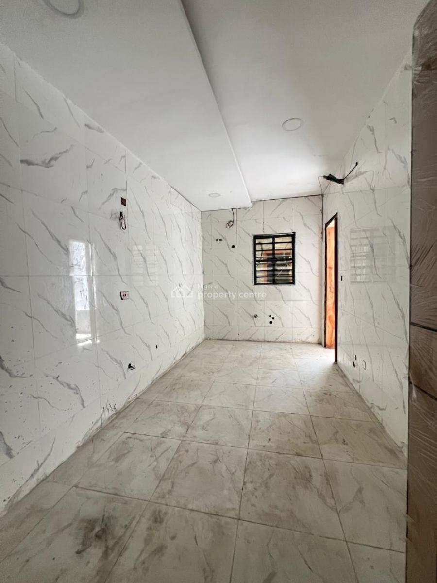 Premium 1 Bedroom Apartment, Ologolo, Lekki, Lagos, Mini Flat (room and Parlour) for Sale