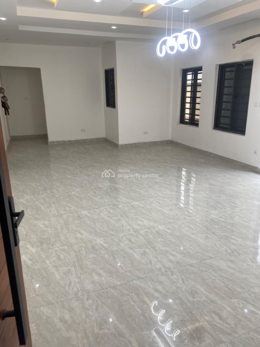 Luxury 3 Bedroom Maisonette with Bq, Pool, Gym & Elevator, Lekki Phase 1, Lekki, Lagos, Flat / Apartment for Sale