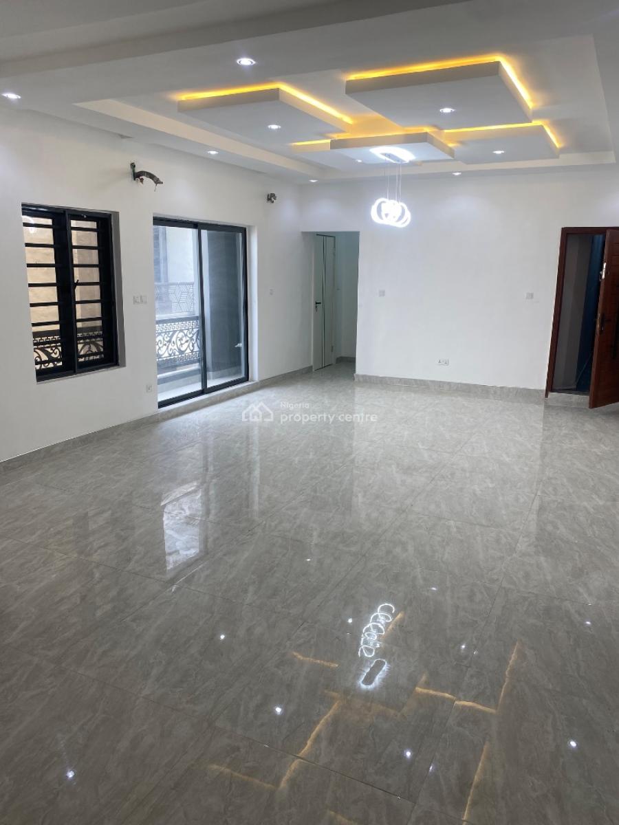 Luxury 3 Bedroom Maisonette with Bq, Pool, Gym & Elevator, Lekki Phase 1, Lekki, Lagos, Flat / Apartment for Sale