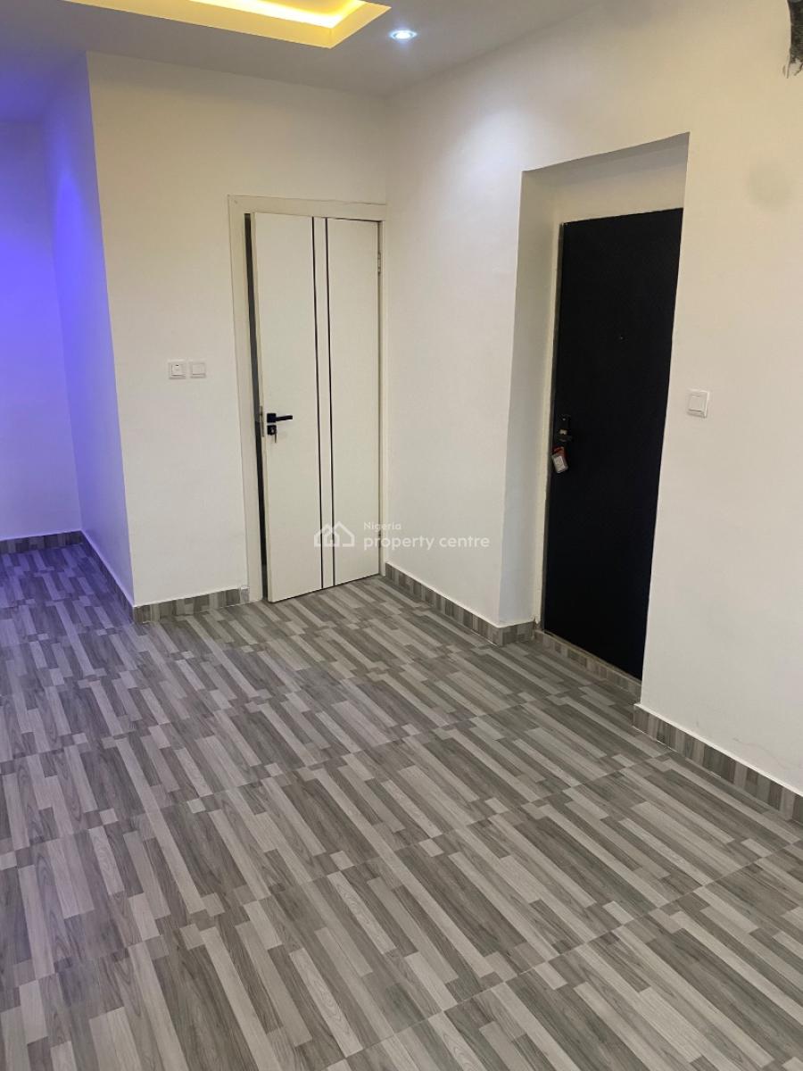 Luxury 3 Bedroom Maisonette with Bq, Pool, Gym & Elevator, Lekki Phase 1, Lekki, Lagos, Flat / Apartment for Sale