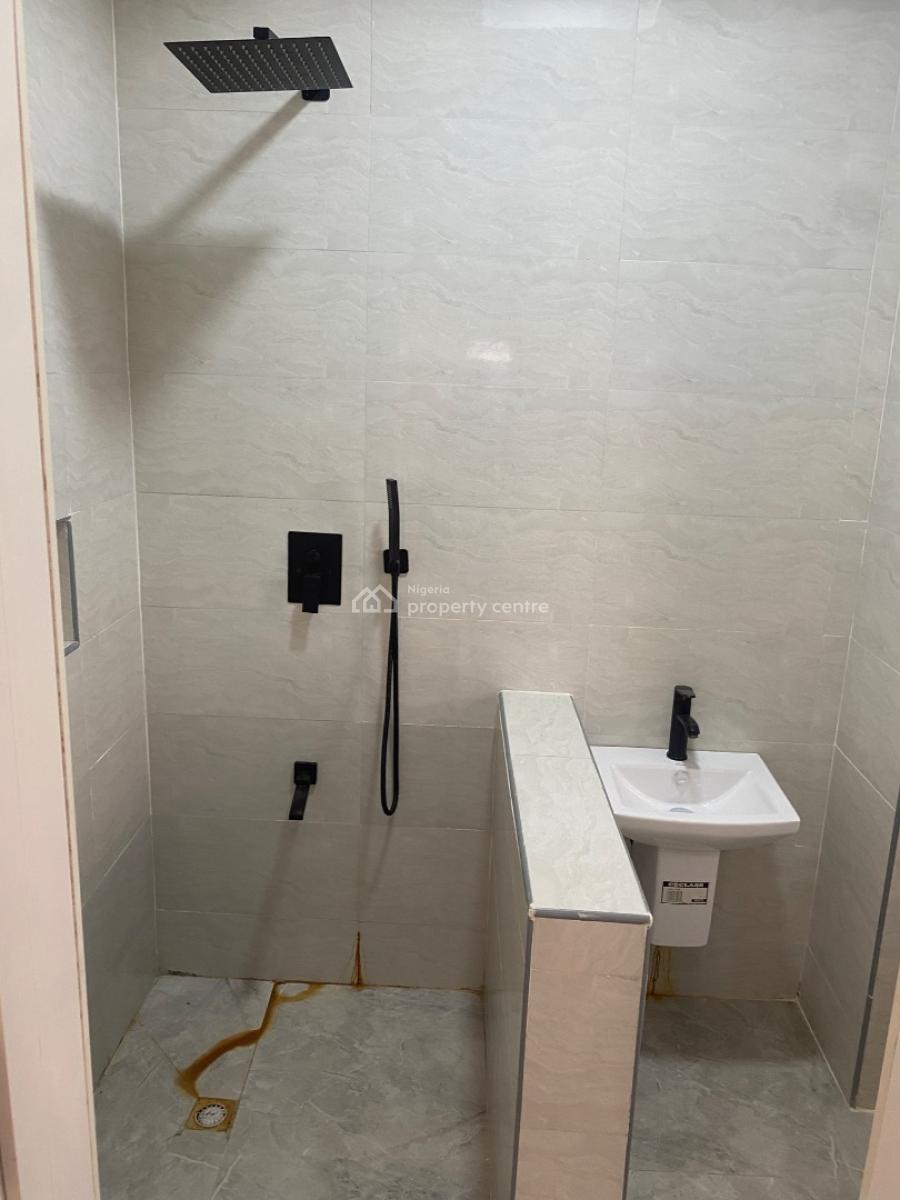 Luxury 3 Bedroom Maisonette with Bq, Pool, Gym & Elevator, Lekki Phase 1, Lekki, Lagos, Flat / Apartment for Sale