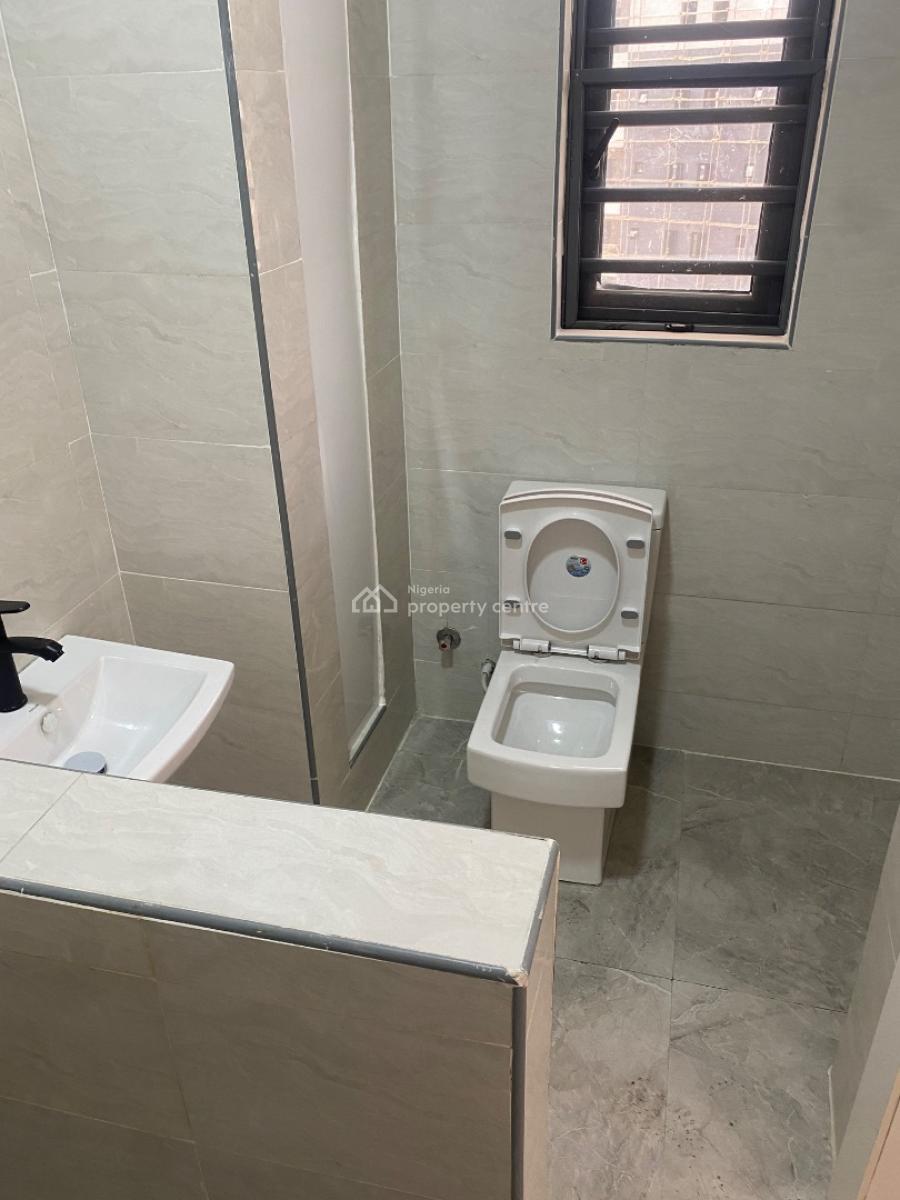 Luxury 3 Bedroom Maisonette with Bq, Pool, Gym & Elevator, Lekki Phase 1, Lekki, Lagos, Flat / Apartment for Sale