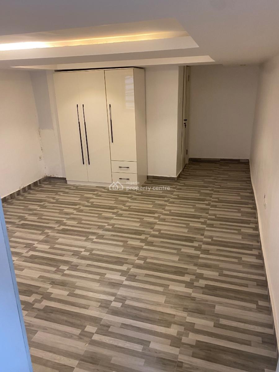 Luxury 3 Bedroom Maisonette with Bq, Pool, Gym & Elevator, Lekki Phase 1, Lekki, Lagos, Flat / Apartment for Sale