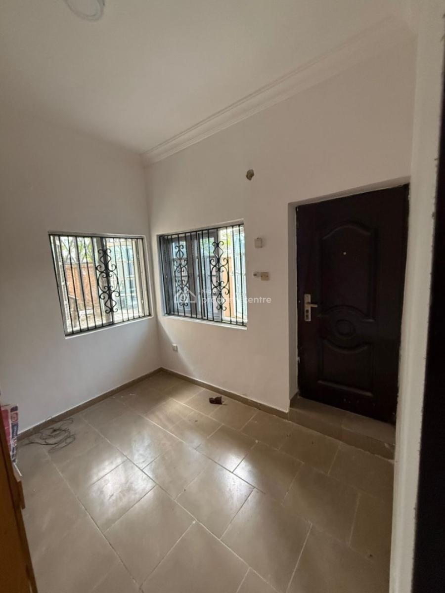 a Very Clean and Well Secured Mini Flat, Lekki Phase 1, Lekki, Lagos, Mini Flat (room and Parlour) for Rent