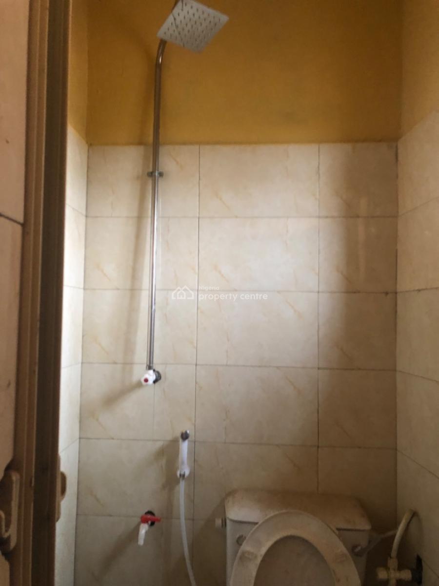 Room Self at Magboro Bankole Estate, Bankole Estate, Magboro, Ogun, Self Contain (single Rooms) for Rent