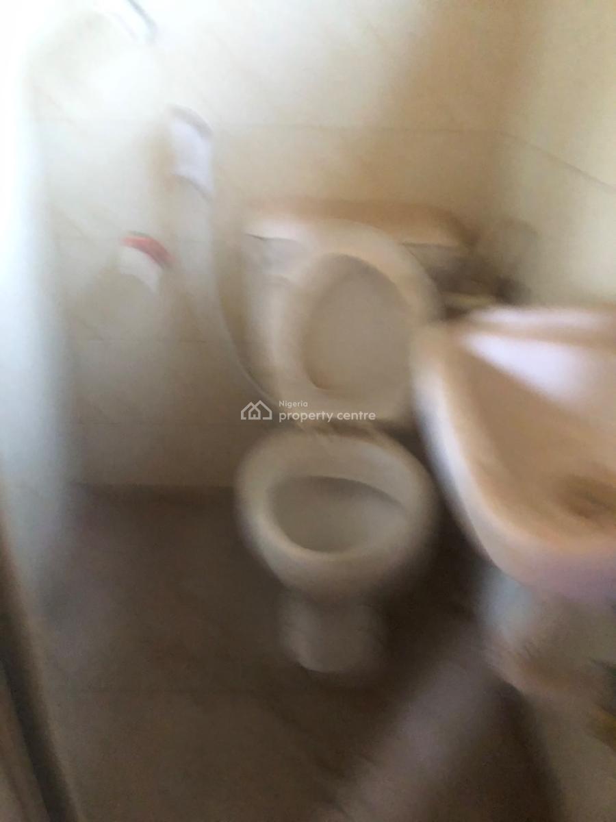 Room Self at Magboro Bankole Estate, Bankole Estate, Magboro, Ogun, Self Contain (single Rooms) for Rent