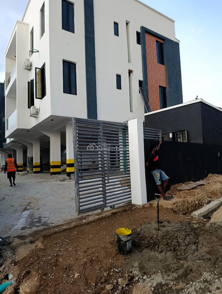 Modern 2 Bedroom Apartment in a Secured and Gated Estate, Lekron Estate,, New Bodija, Ibadan, Oyo, Semi-detached Bungalow for Sale