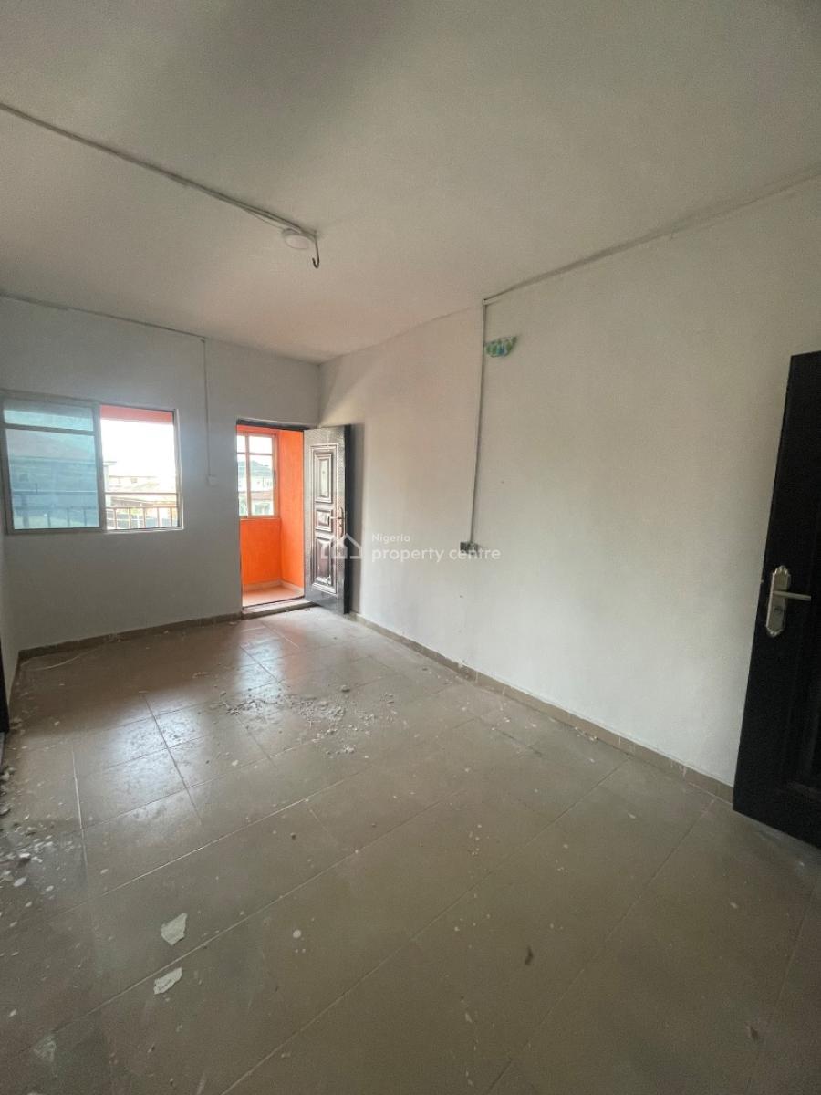Very Spacious Affordable Miniflat Upstairs, Badore, Badore, Ajah, Lagos, House for Rent