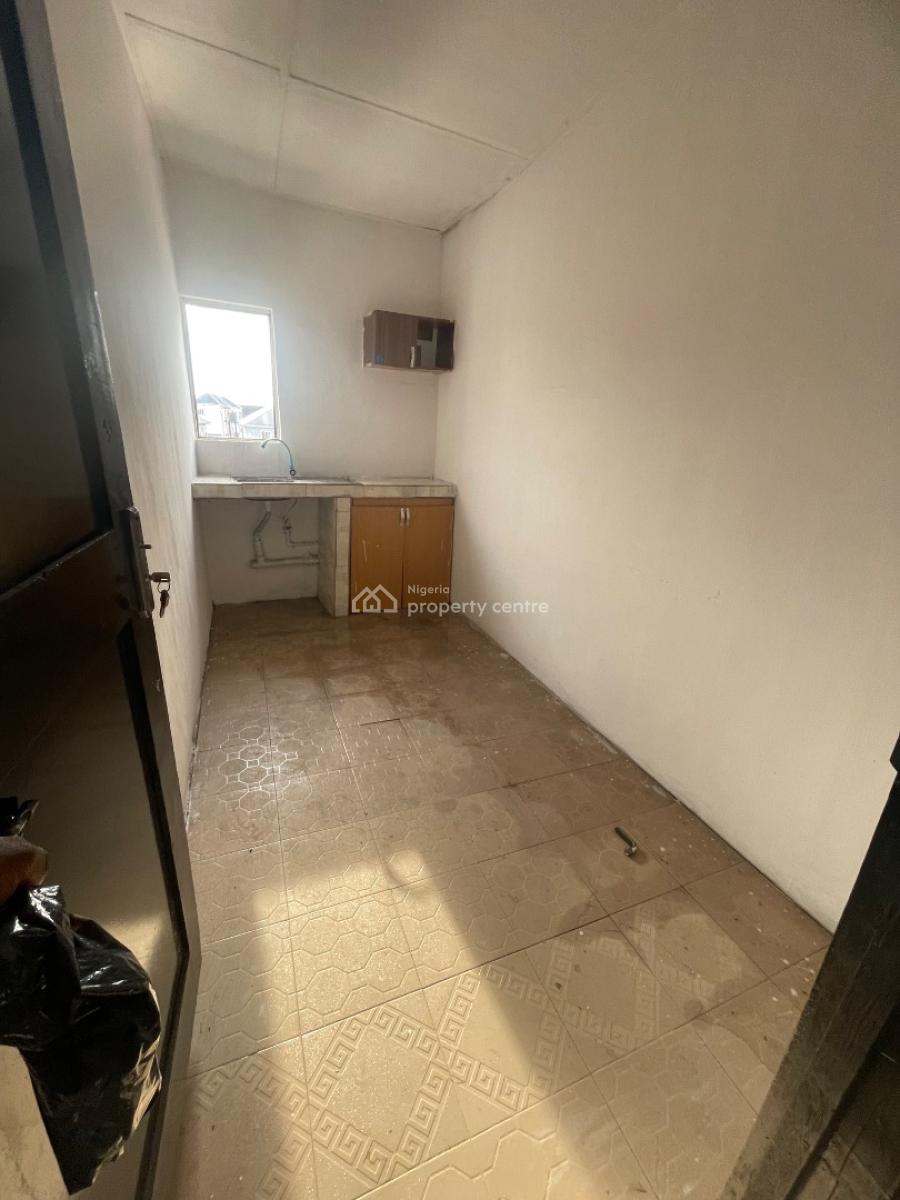 Very Spacious Affordable Miniflat Upstairs, Badore, Badore, Ajah, Lagos, House for Rent