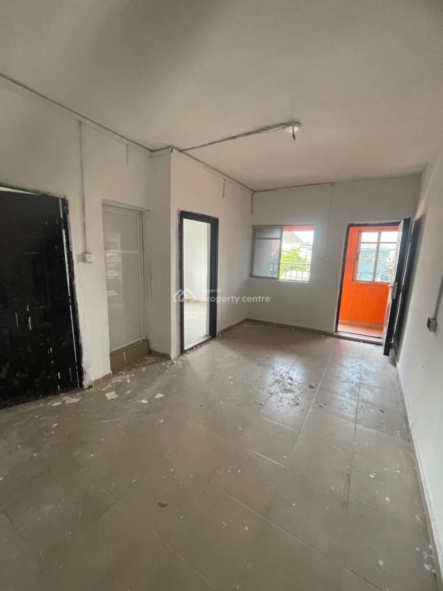 Very Spacious Affordable Miniflat Upstairs, Badore, Badore, Ajah, Lagos, House for Rent