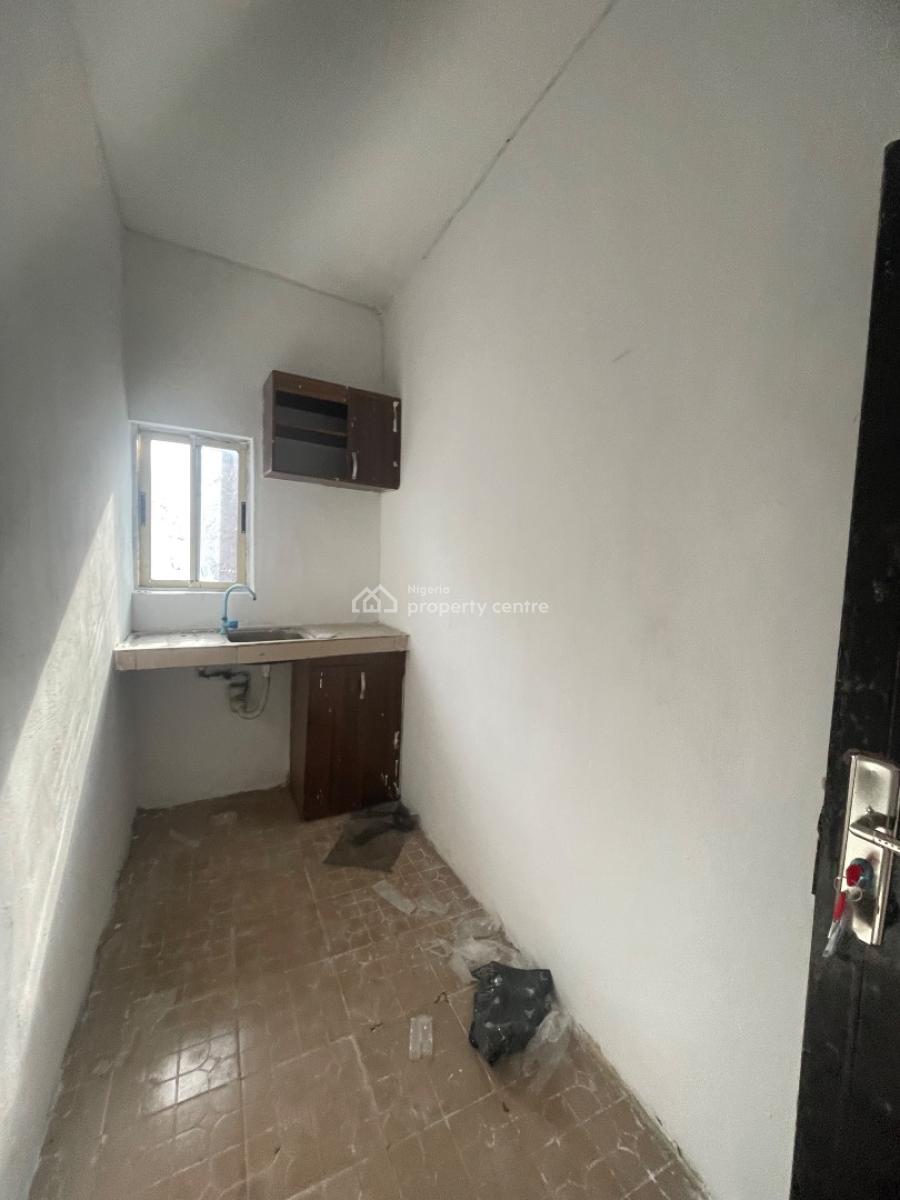 Spacious Affordable Mini Flat Nice Estate, Badore, Ajah, Lagos, Flat / Apartment for Rent