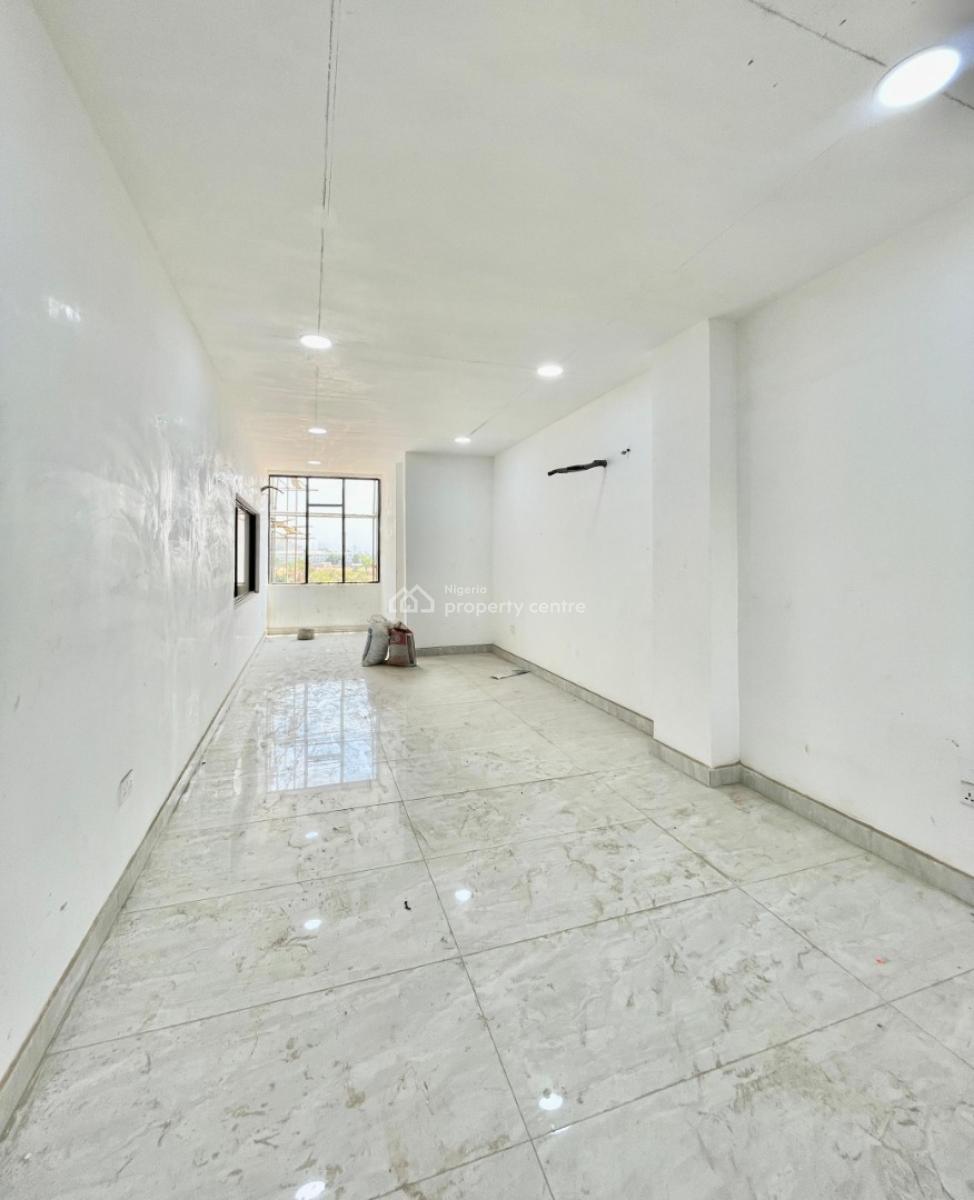 Office Spaces, Dawaki, Dawaki, Gwarinpa, Abuja, Plaza / Complex / Mall for Rent