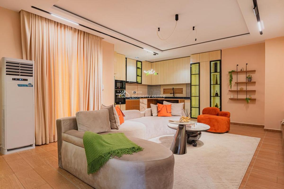 Luxury 2 Bedroom Apartment with Housekeeping and Snooker Board, Balcony,ps5,bath Tub, Pool, Lekki Phase 1, Lekki, Lagos, Flat / Apartment Short Let