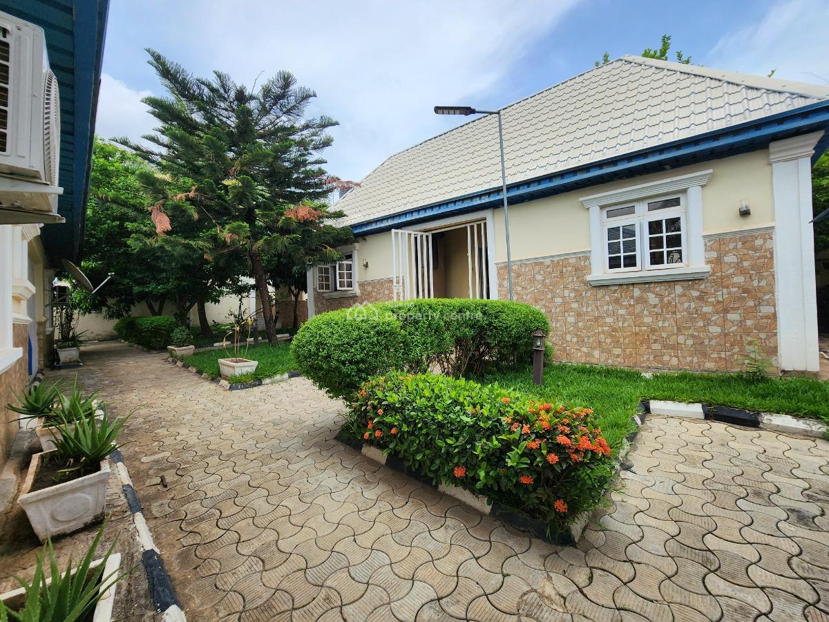 Very Spacious and Beautiful 3 Bedroom Detached Bungalow with 2 Bedroom, Valencia Garden Estate, Galadimawa, Abuja, Detached Bungalow for Rent