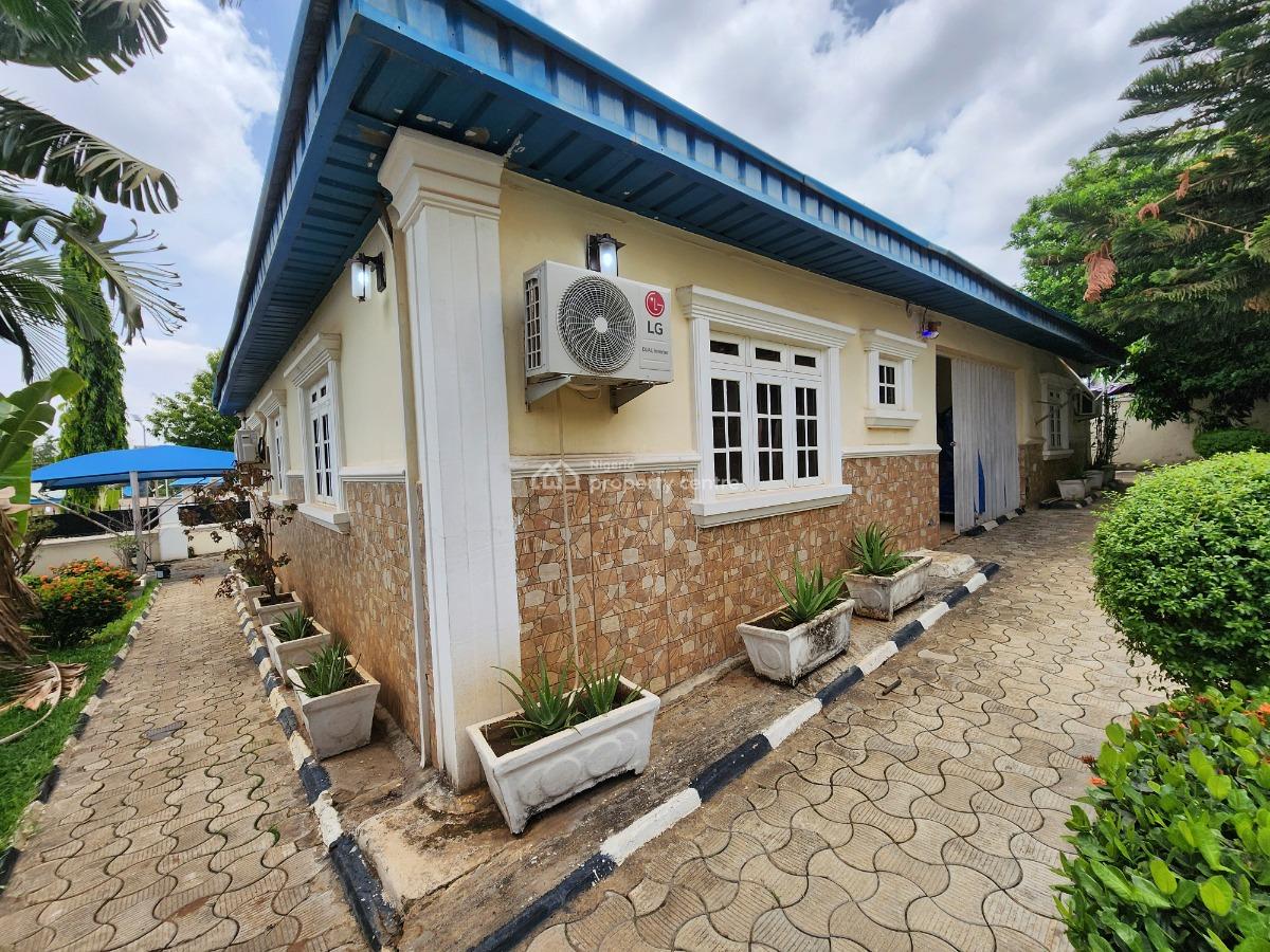 Very Spacious and Beautiful 3 Bedroom Detached Bungalow with 2 Bedroom, Valencia Garden Estate, Galadimawa, Abuja, Detached Bungalow for Rent