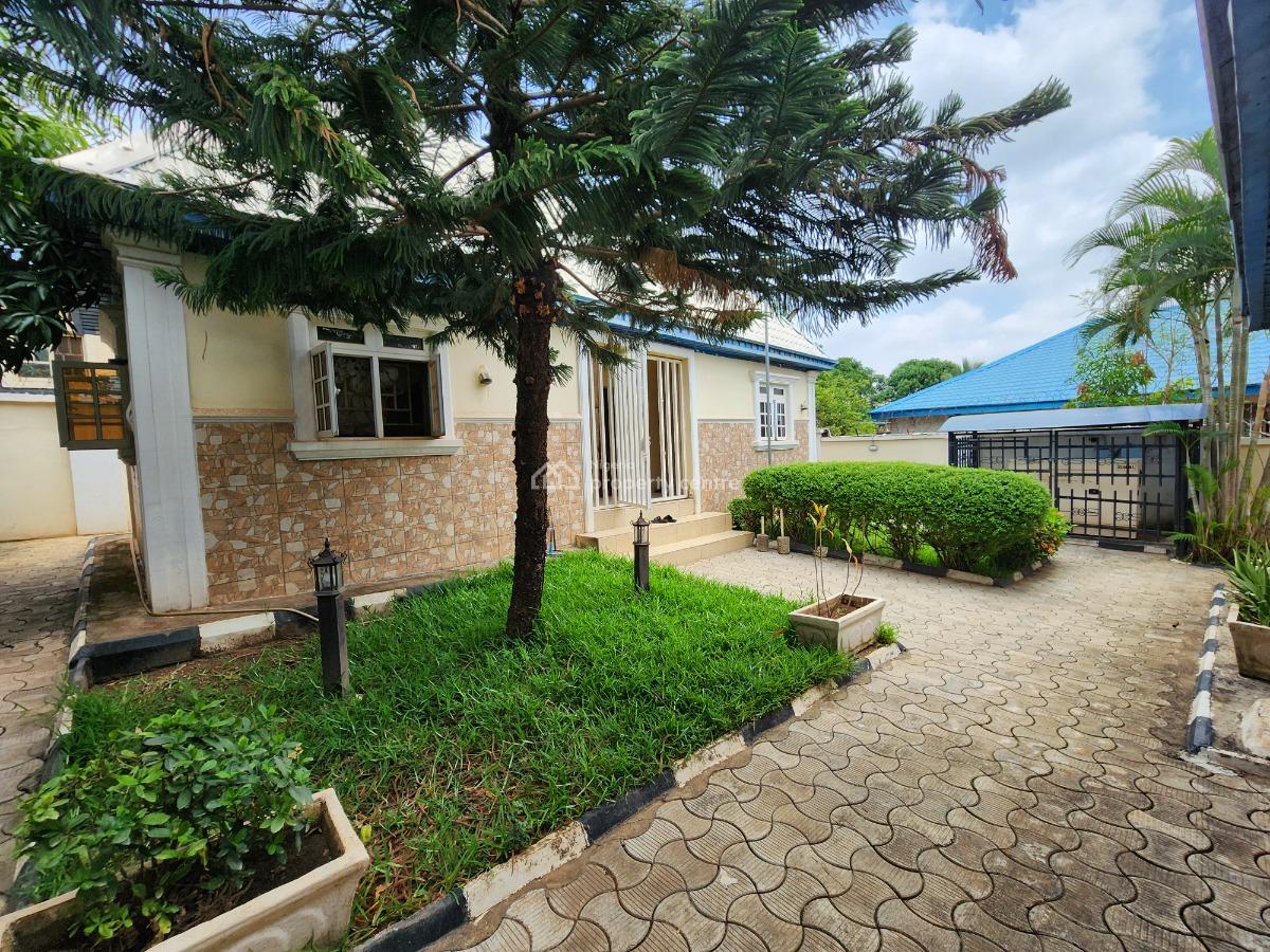 Very Spacious and Beautiful 3 Bedroom Detached Bungalow with 2 Bedroom, Valencia Garden Estate, Galadimawa, Abuja, Detached Bungalow for Rent