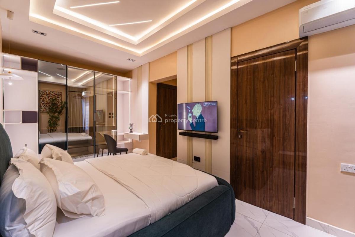 Luxury 2bedroom Apartment with Housekeeping and Elevator, Alexa,gymnasium,indoor Games,ps5, Lekki Phase 1, Lekki, Lagos, Flat / Apartment Short Let